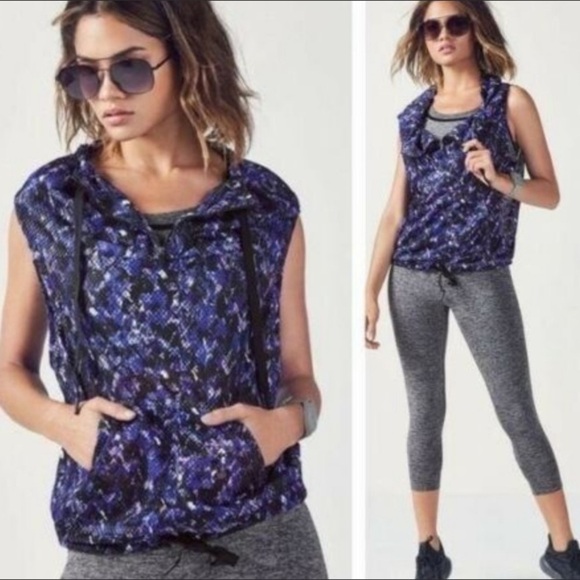 Fabletics x Demi Lovato Damara Vest - Picture 1 of 12